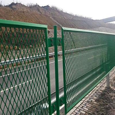 巨浪環(huán)境工程 吉林防眩網(wǎng)技術，守護道路安全的綠色衛(wèi)士